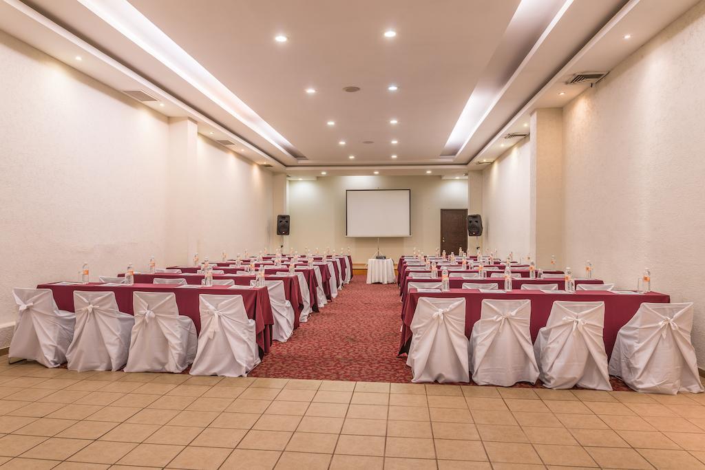 Wyndham Executivo Culiacán Buitenkant foto